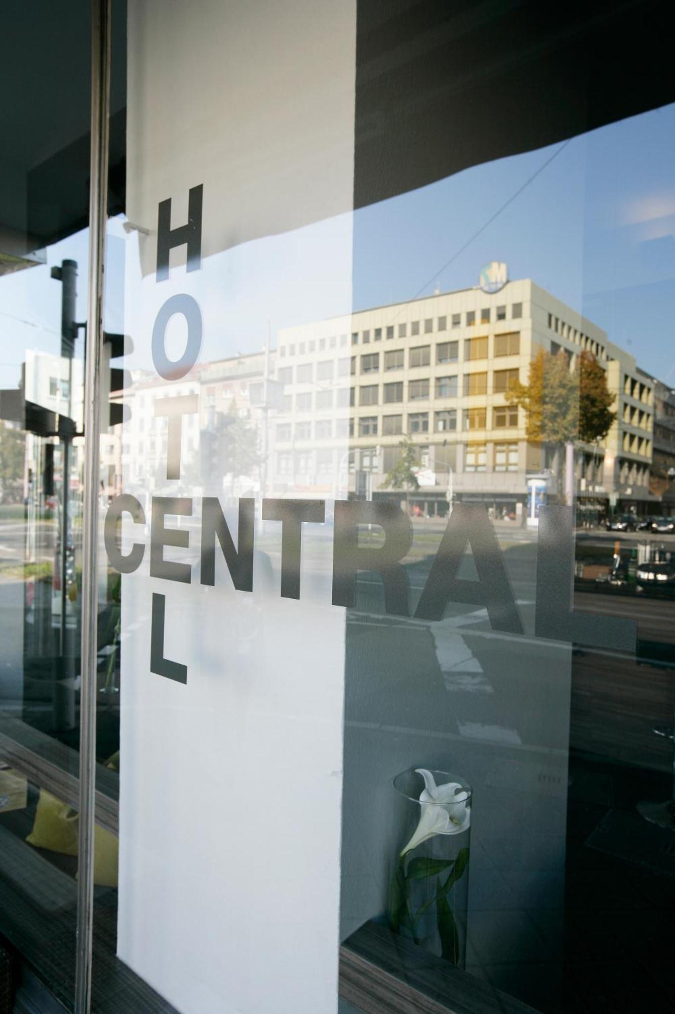 Central Hotel MHG Dış mekan fotoğraf